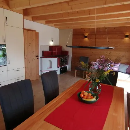 Laerchenhaus ,,unterer Brodl