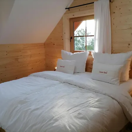 Laerchenhaus ,,unterer Brodl