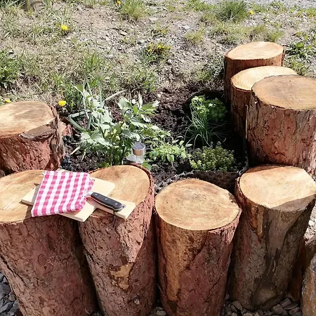 Laerchenhaus ,,unterer Brodl