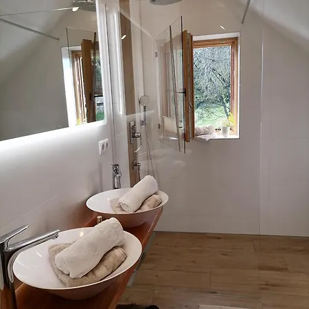 Laerchenhaus ,,unterer Brodl