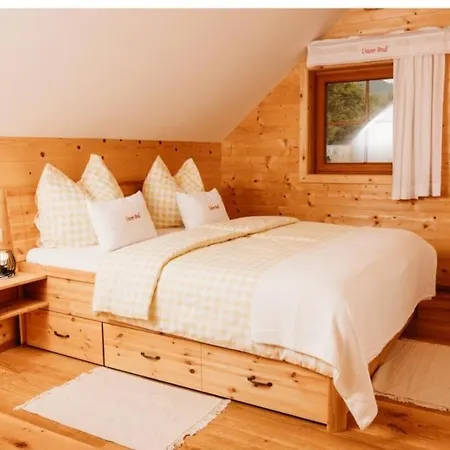 Laerchenhaus ,,unterer Brodl