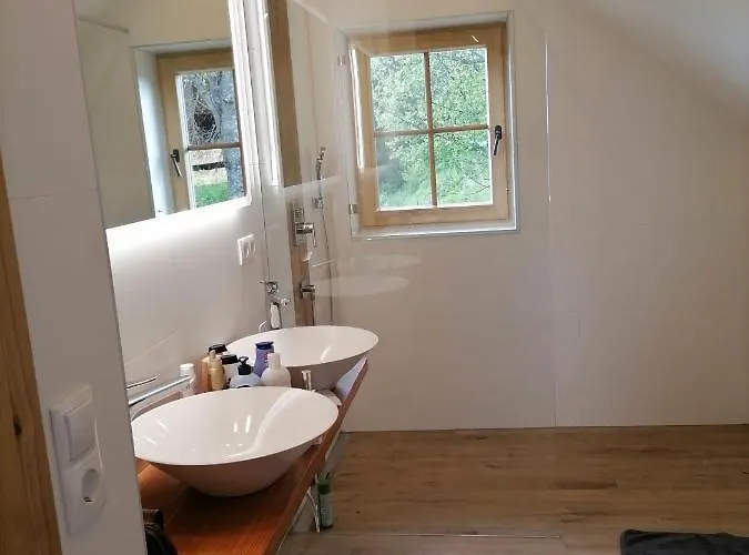 Nyaraló Laerchenhaus ,,unterer Brodl