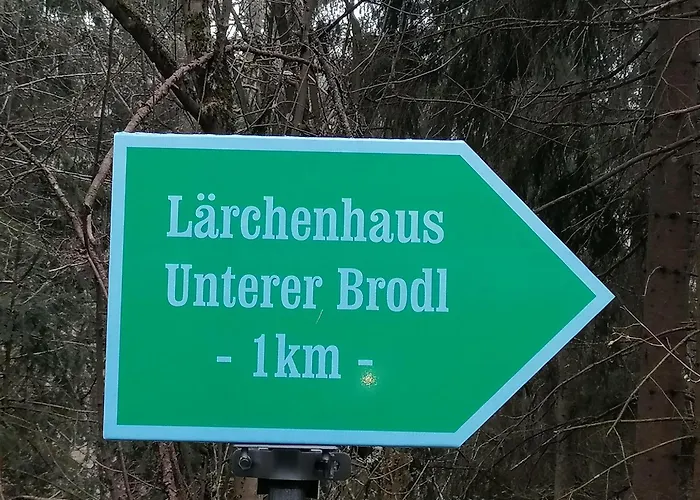 Laerchenhaus ,,unterer Brodl
