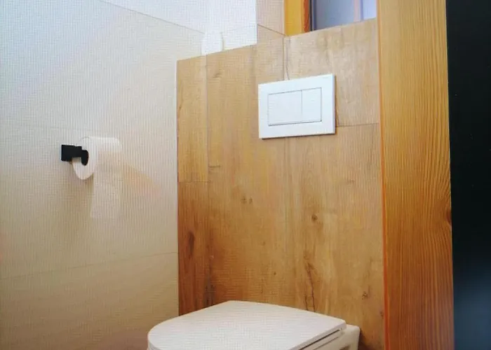 Laerchenhaus ,,unterer Brodl