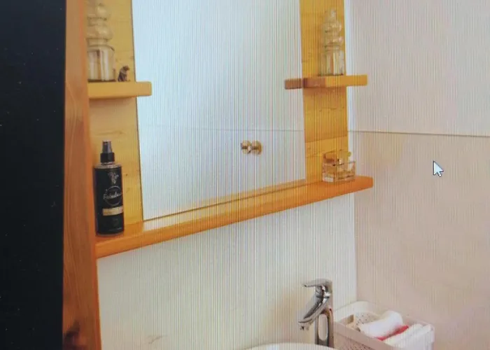 Laerchenhaus ,,unterer Brodl